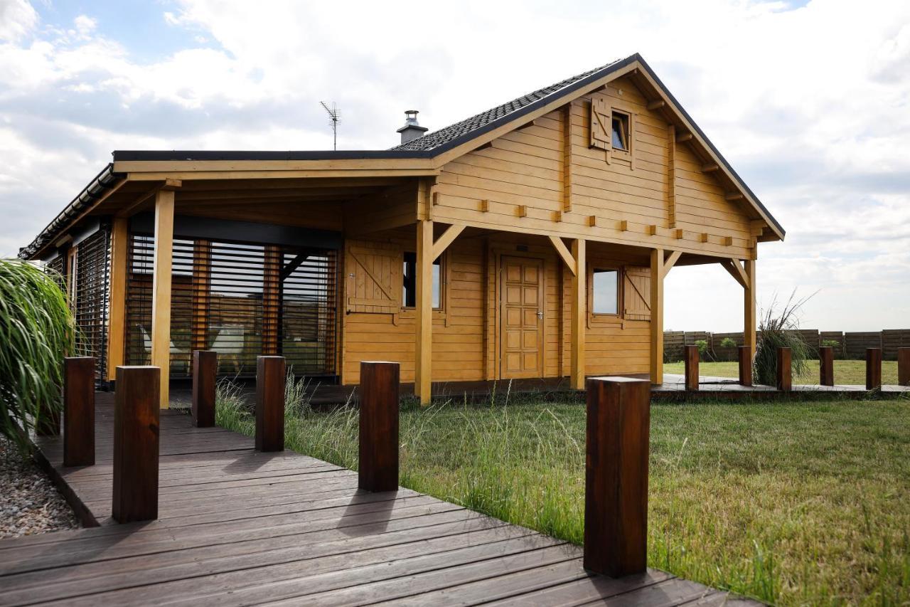 Domek Caloroczny Powidz Tel 512-589-997 Exteriör bild